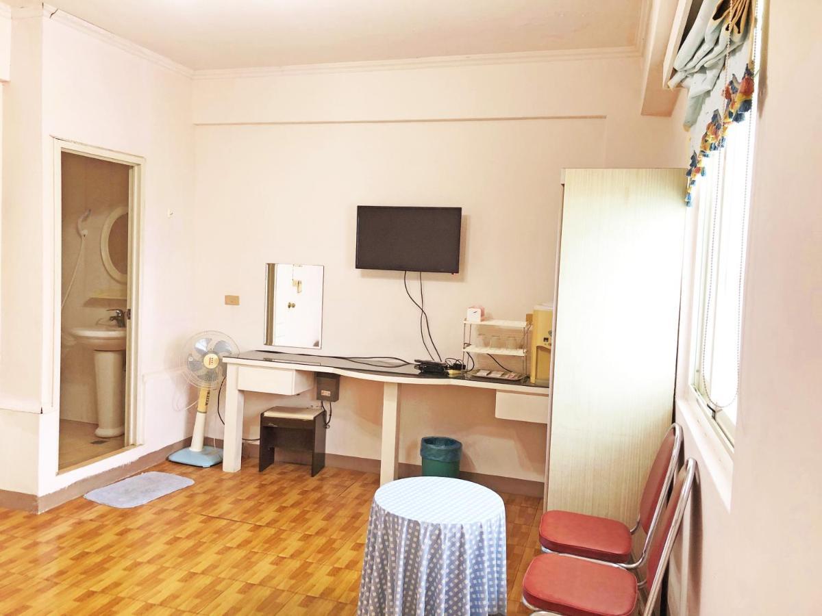 Yun'S Homestay หลัวตง ภายนอก รูปภาพ